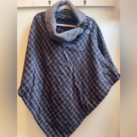 Retro Ralph Lauren Buckle Up Pancho - Picture 1 of 9